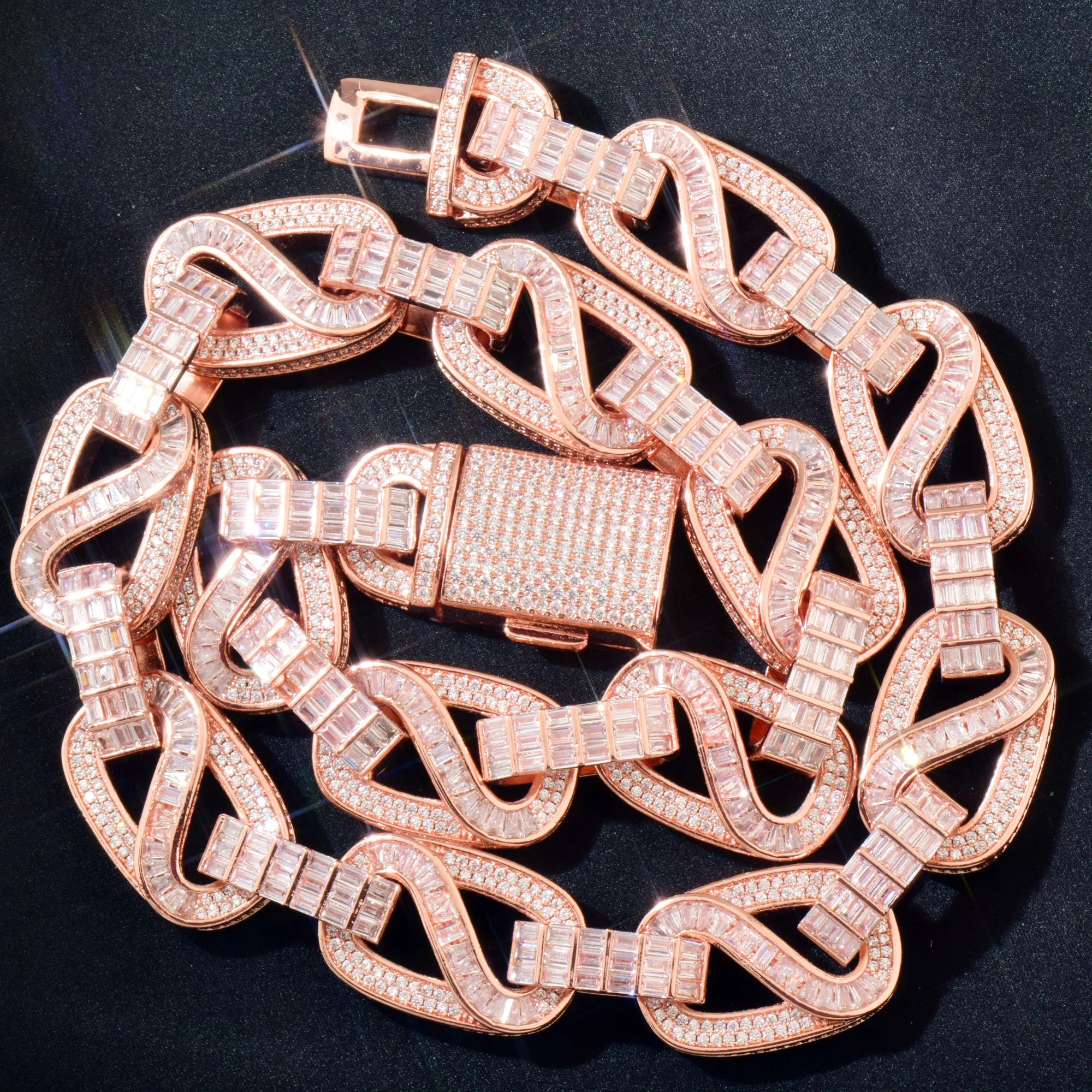 20mm Baguette Mariner Link Chain - Different Drips