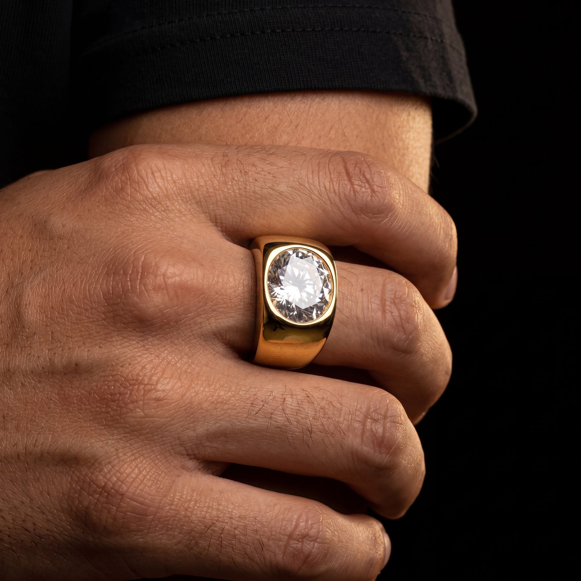 Round Cut Solitaire Wide Band Signet Ring - Different Drips