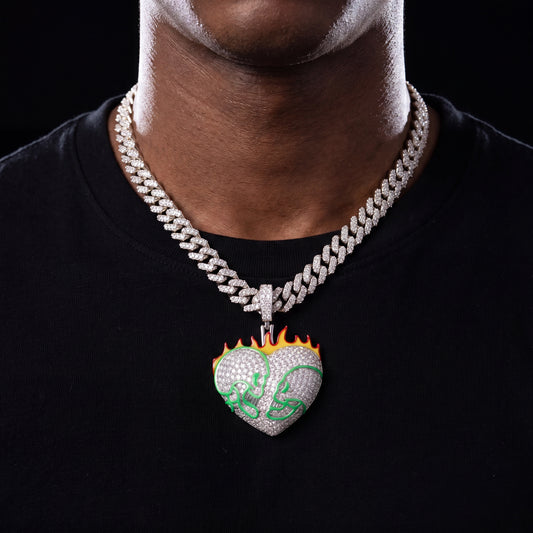 S925 Moissanite Glow In The Dark Flame Skull Heart Pendant - Different Drips