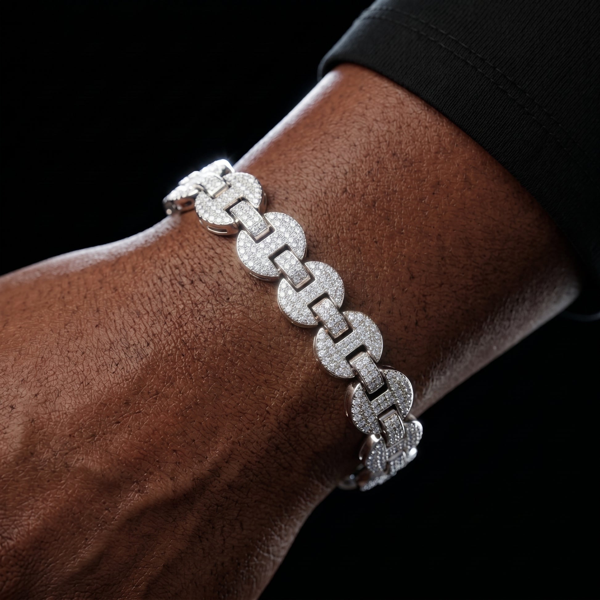 6-10mm Moissanite Iced Mariner-Link Bracelet - Different Drips