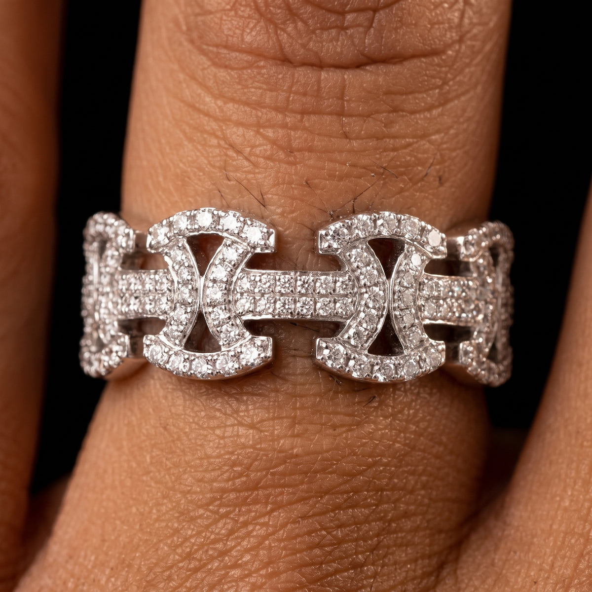 10mm Byzantine link ring with woven chain pattern band