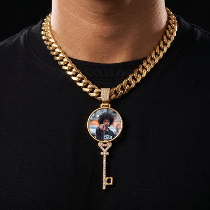 Custom Key Shaped Photo Pendant - Different Drips