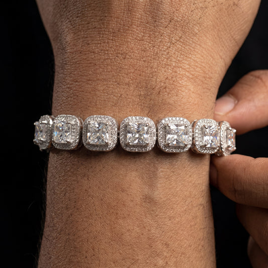 9mm Heart Clustered Tennis Bracelet - Different Drips