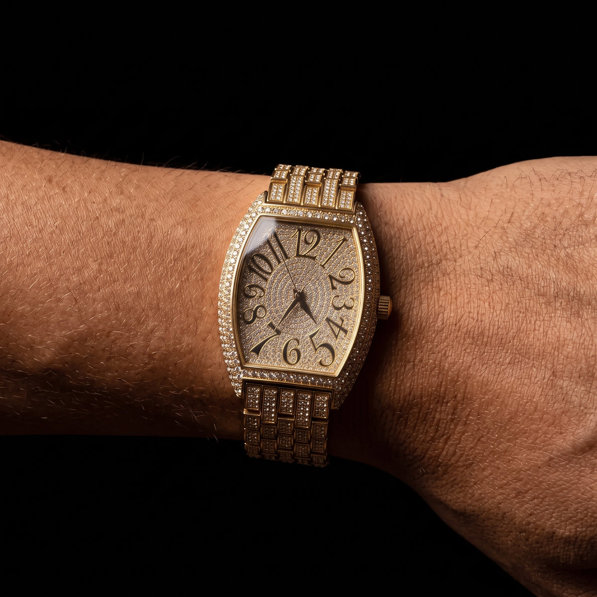 Large Dial Tonneau-Shaped Curved Watch
