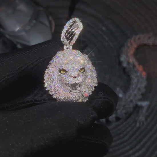 Moissanite Iced Lion Head Pendant - Different Drips