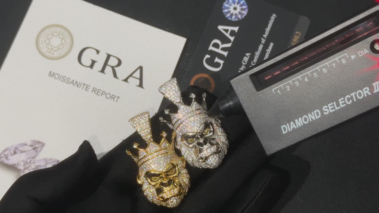 Moissanite Crowned Gorilla Head Pendant - Different Drips