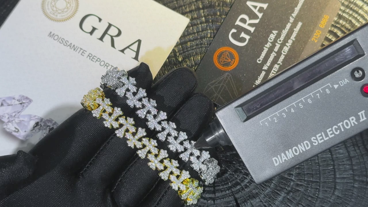 Budded Cross Link Moissanite Bracelet - Different Drips