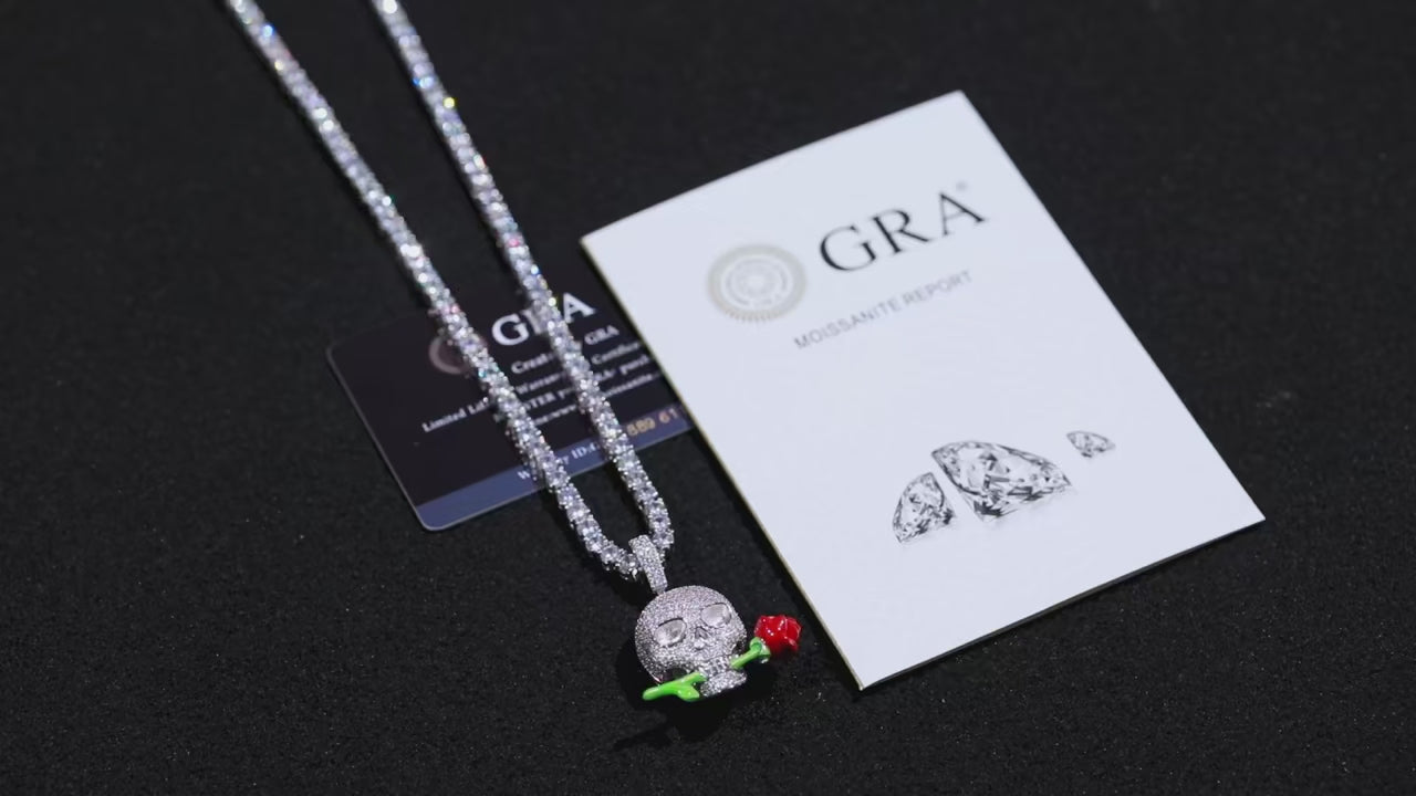 S925 Moissanite Glow In The Dark Rose Skull Pendant - Different Drips