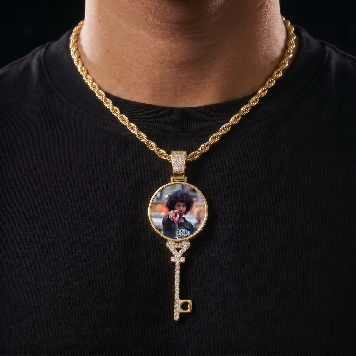 Custom Key Shaped Photo Pendant - Different Drips