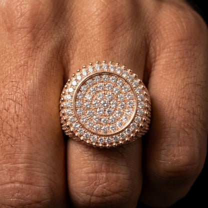 Iced round cluster pavé ring with dome of round-cut stones