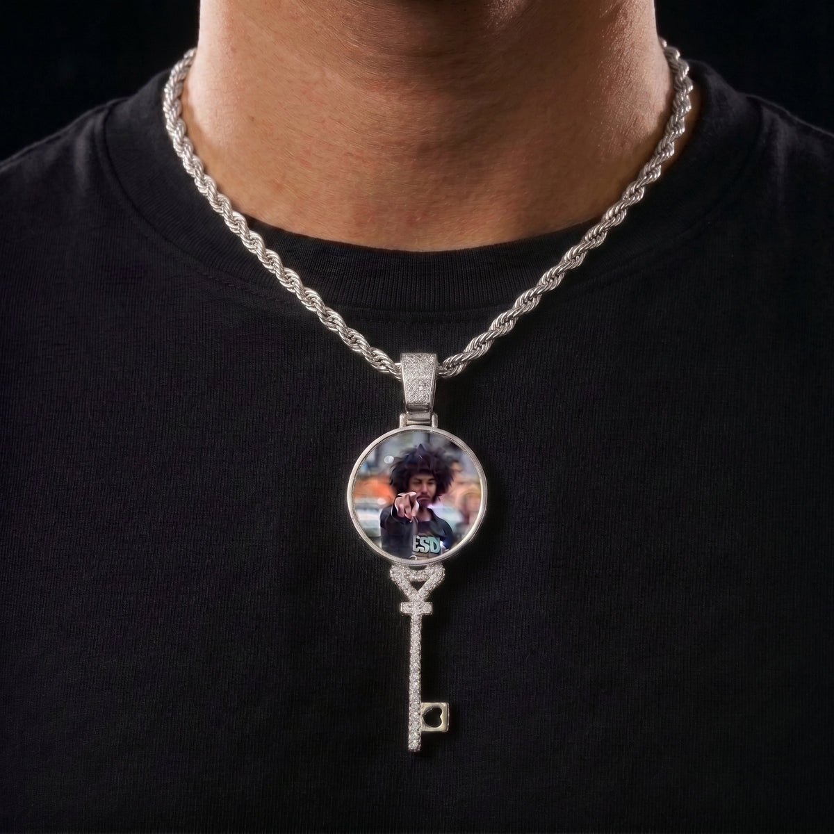 Custom Key Shaped Photo Pendant - Different Drips