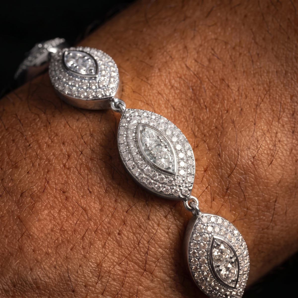 S925 Moissanite Diamond Eye Link Bracelet – view 2