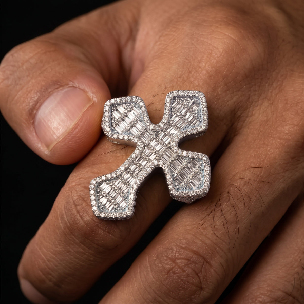 Baguette Large Royal Cross Ring