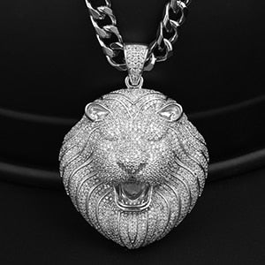 Oversized Lion Head Pendant - Different Drips