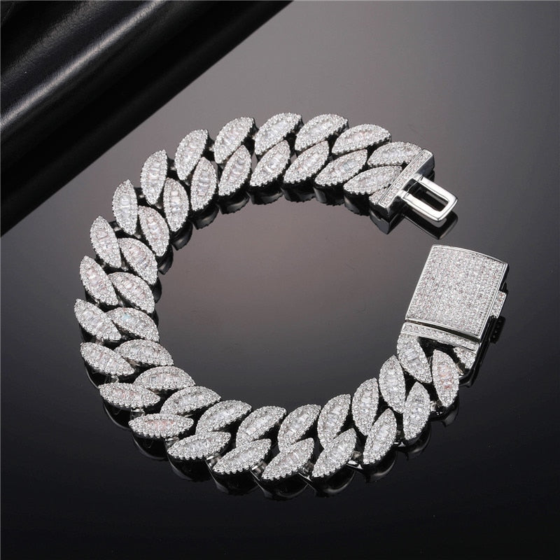 16mm Baguette Leaf Link Bracelet - Different Drips