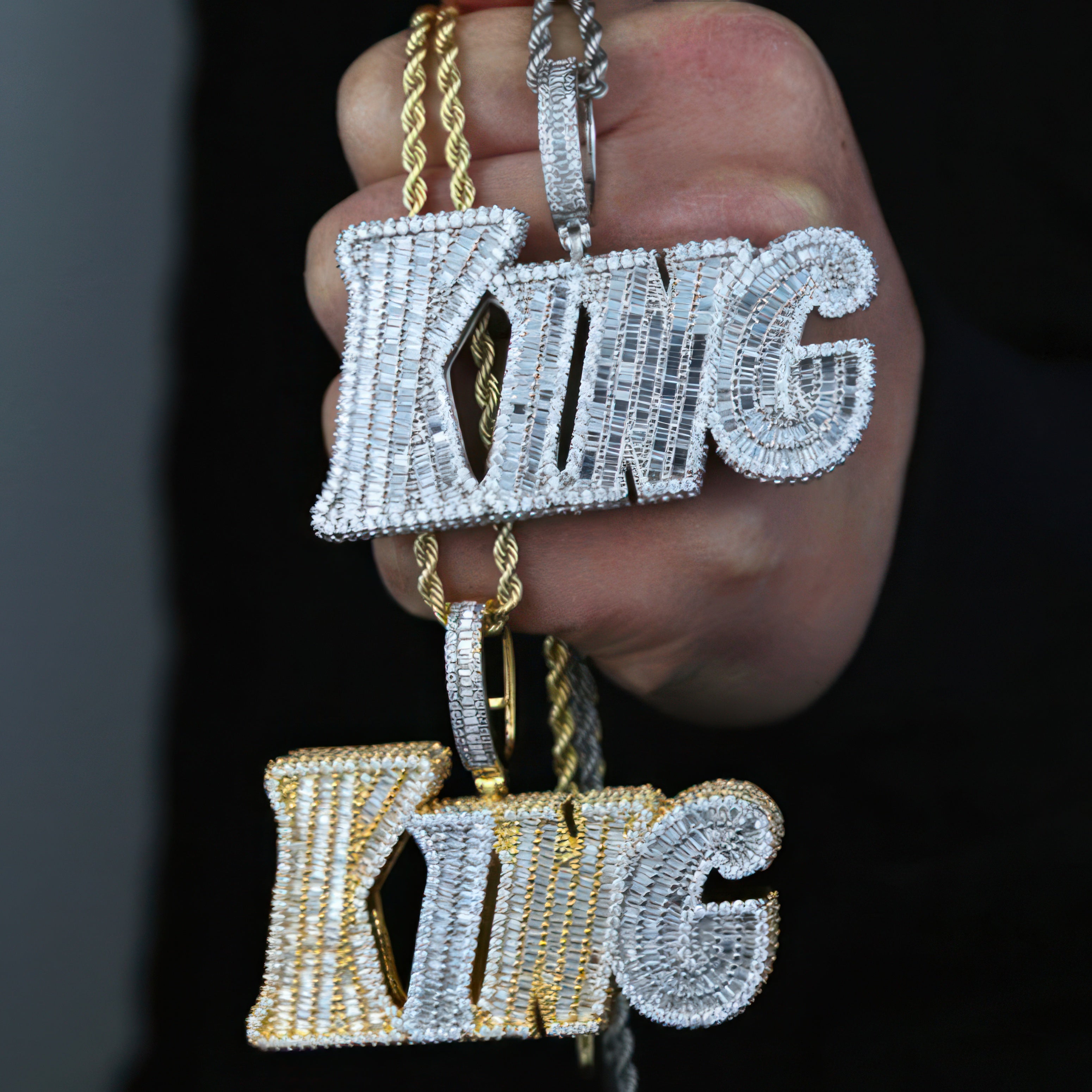 Baguette King Pendant - Different Drips