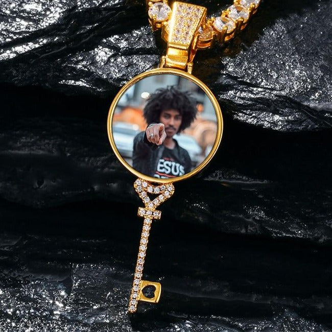 Custom Key Shaped Photo Pendant - Different Drips