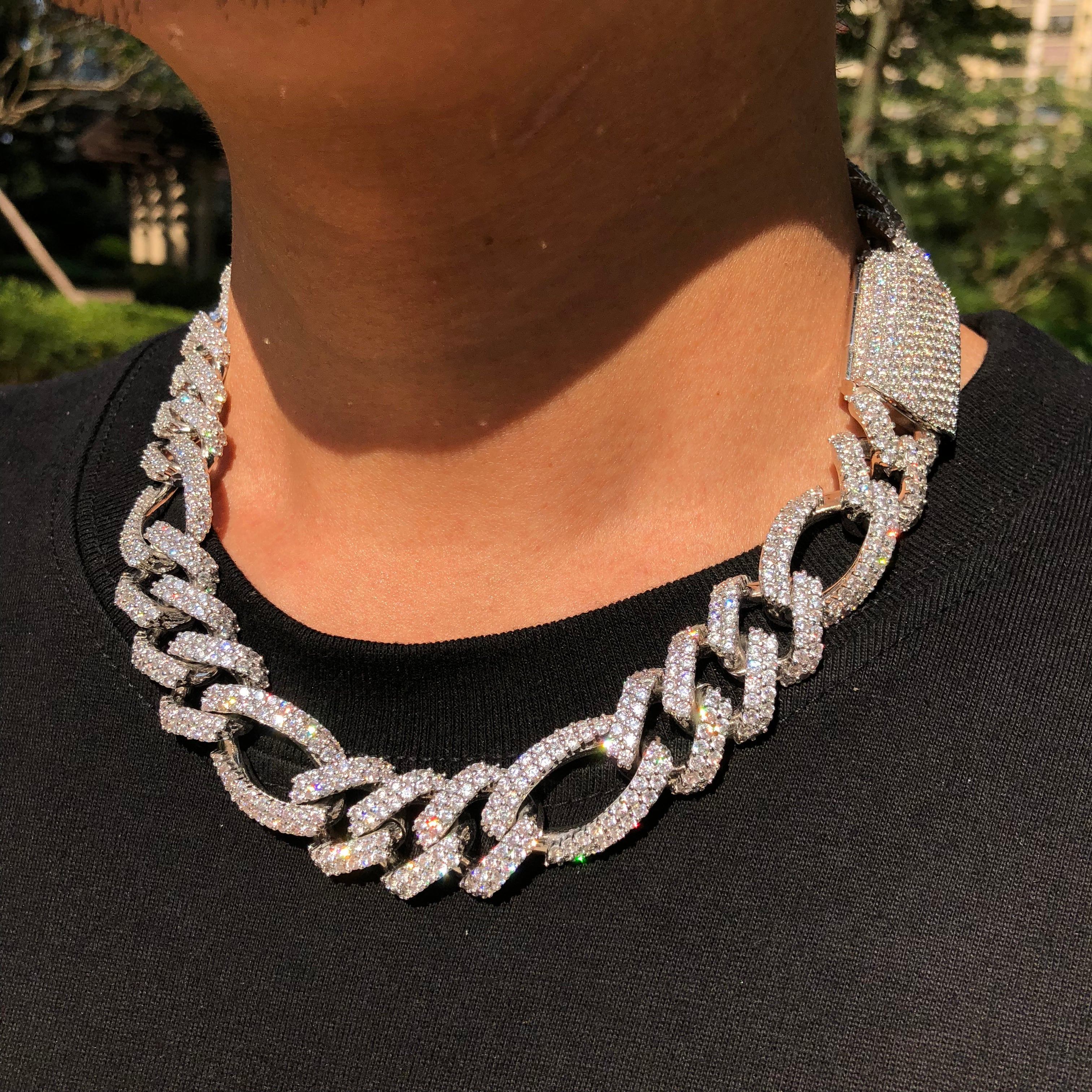 18mm Iced Figaro Cuban Link Chain - Different Drips