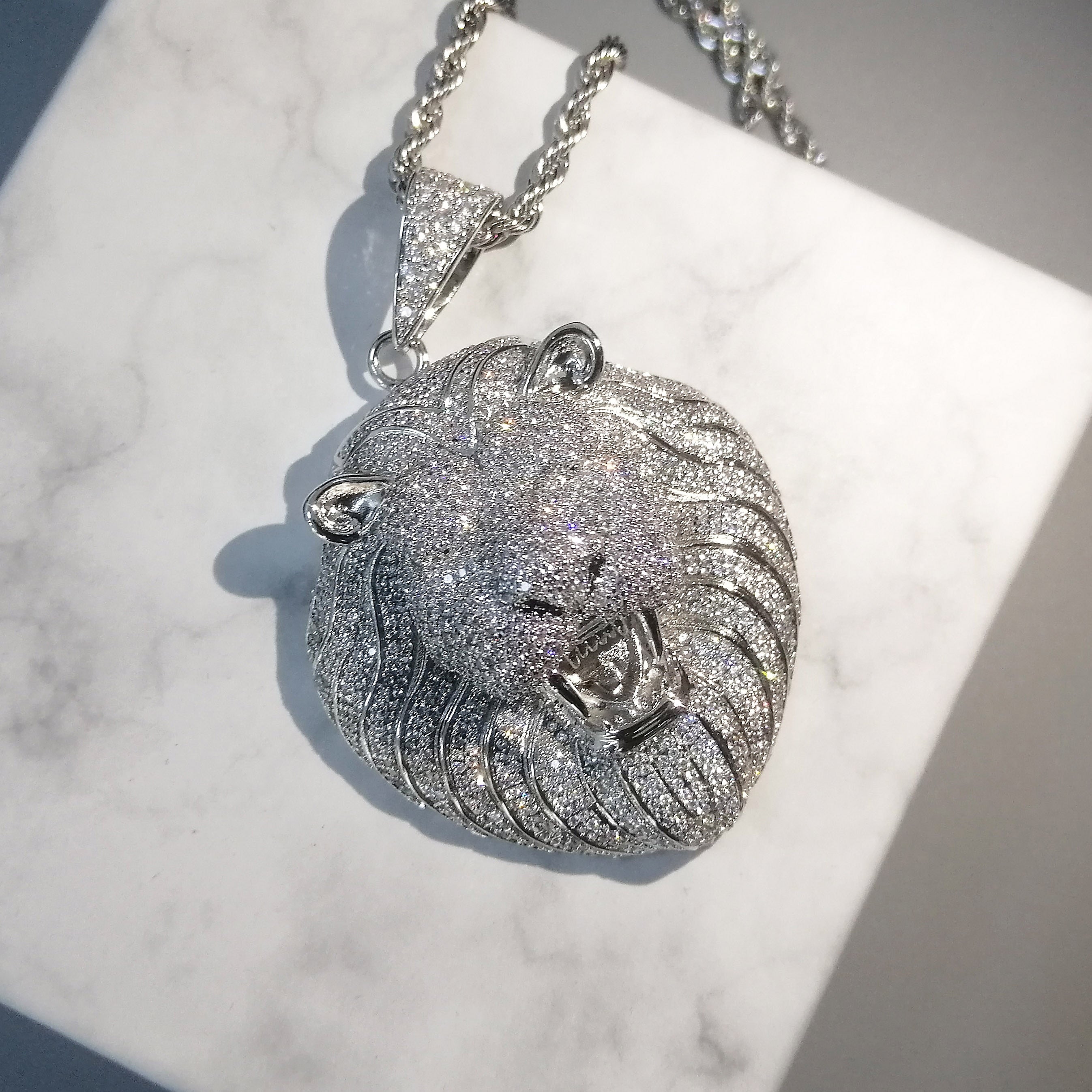 Iced Out Lion Pendant - Different Drips