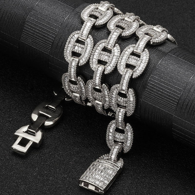 15mm Baguette Mariner Link Chain - Different Drips