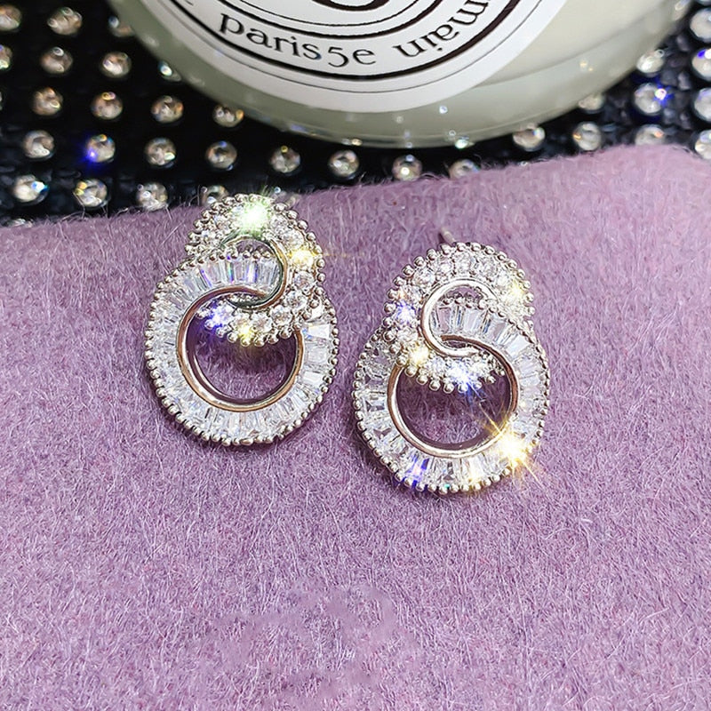 Women's Infinity Baguette Earrings - Different Drips