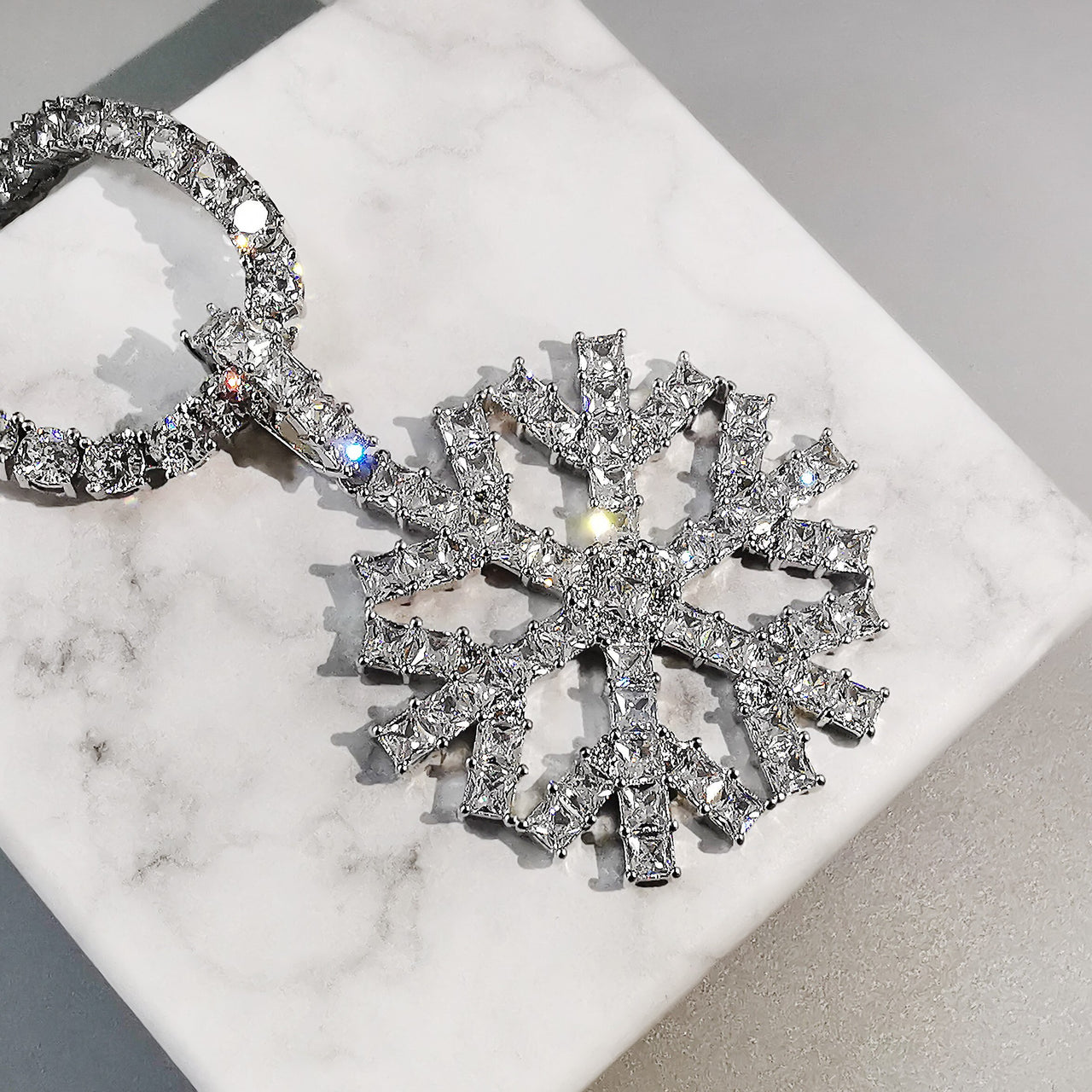 Baguette Snowflake Pendant - Different Drips