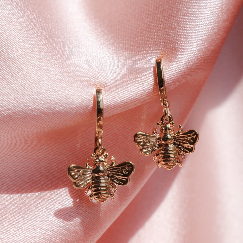 Women's Solid Bee Earrings - Different Drips