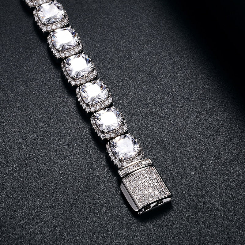 11mm Glacier Clustered Tennis Bracelet White Gold - Different Drips